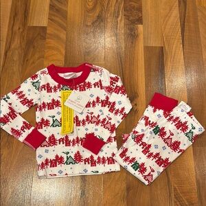 Hanna Anderson‎ holiday pajama set size 3